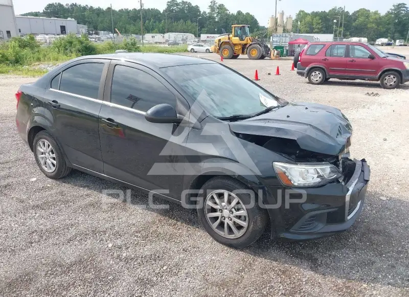 2020 Chevrolet Sonic photo