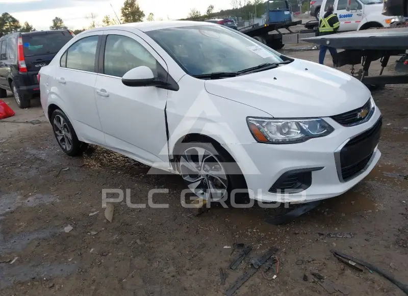 2020 Chevrolet Sonic photo