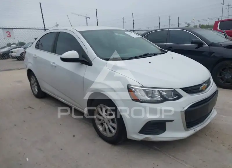 2020 Chevrolet Sonic фото