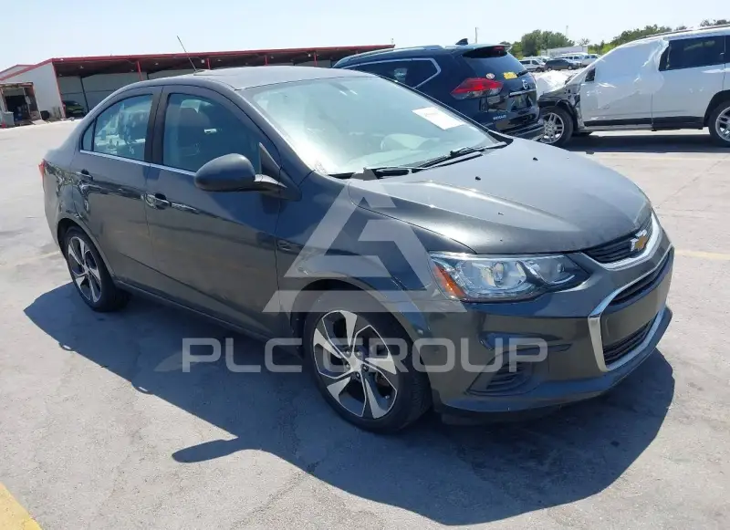 2020 Chevrolet Sonic фото