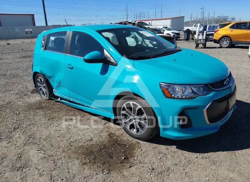 2020 Chevrolet Sonic фото