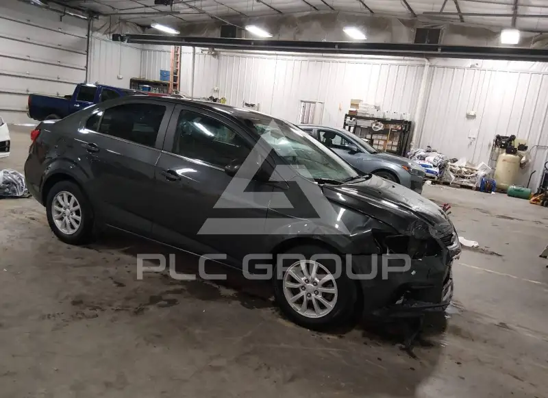 2020 Chevrolet Sonic фото
