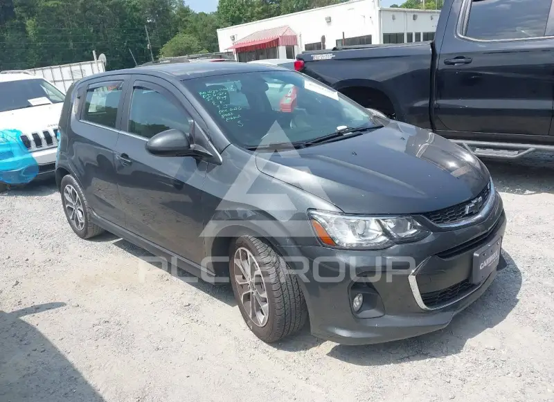 2020 Chevrolet Sonic photo