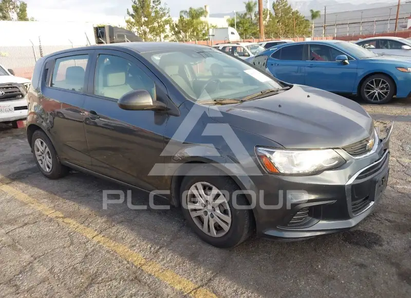 2020 Chevrolet Sonic фото