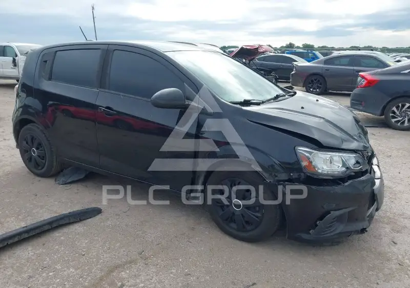 2020 Chevrolet Sonic фото