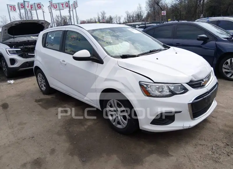 2020 Chevrolet Sonic фото