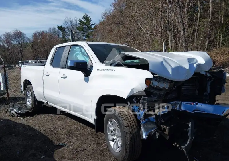 2020 Chevrolet Silverado photo