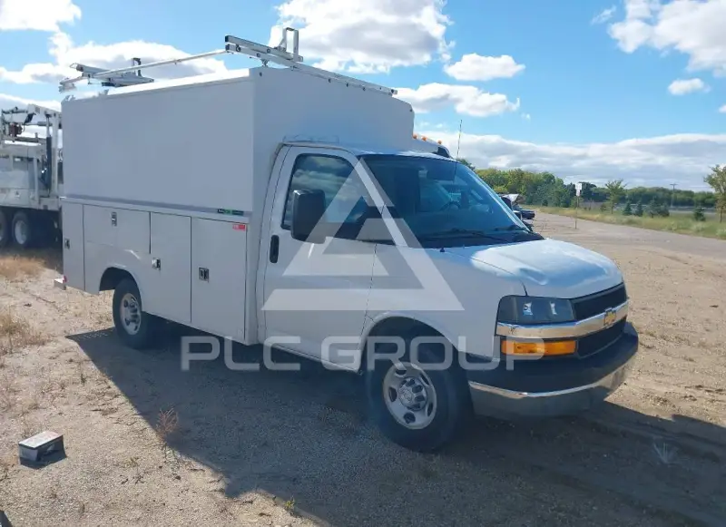 2020 Chevrolet Express photo