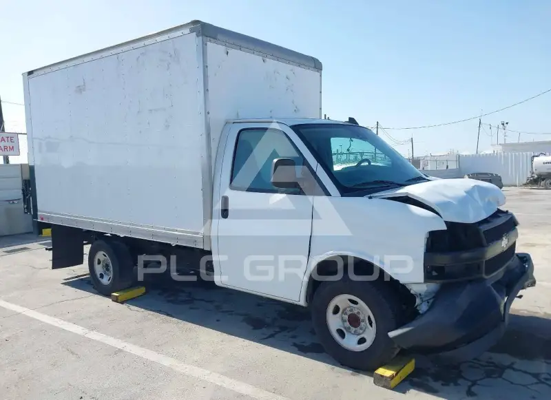 2020 Chevrolet Express фото