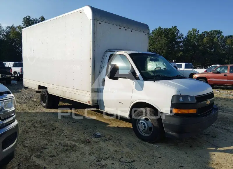 2020 Chevrolet Express photo
