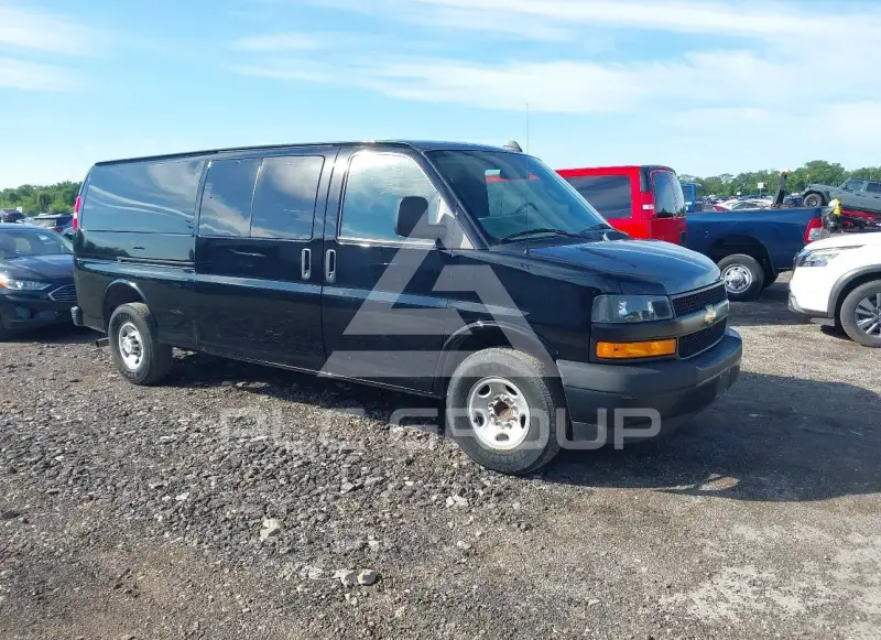 2020 Chevrolet Express фото