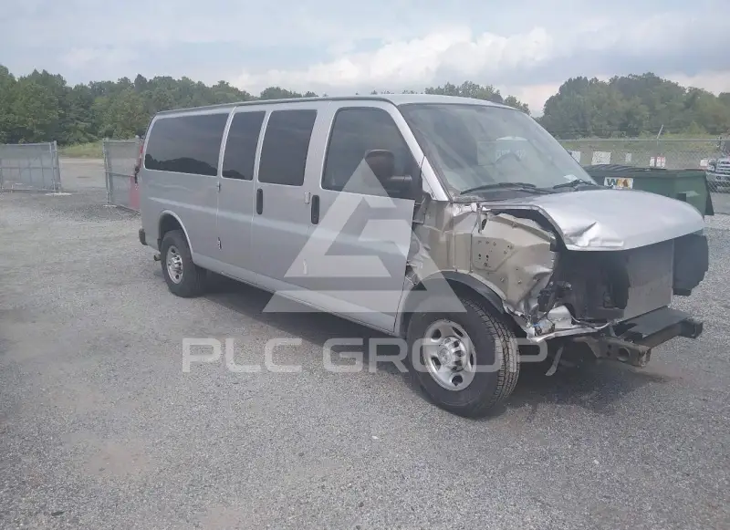 2020 Chevrolet Express photo