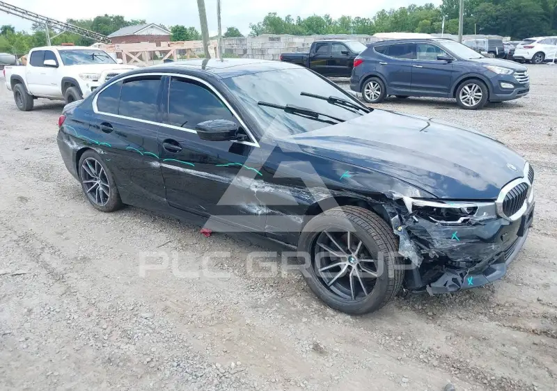 2020 BMW 330 photo