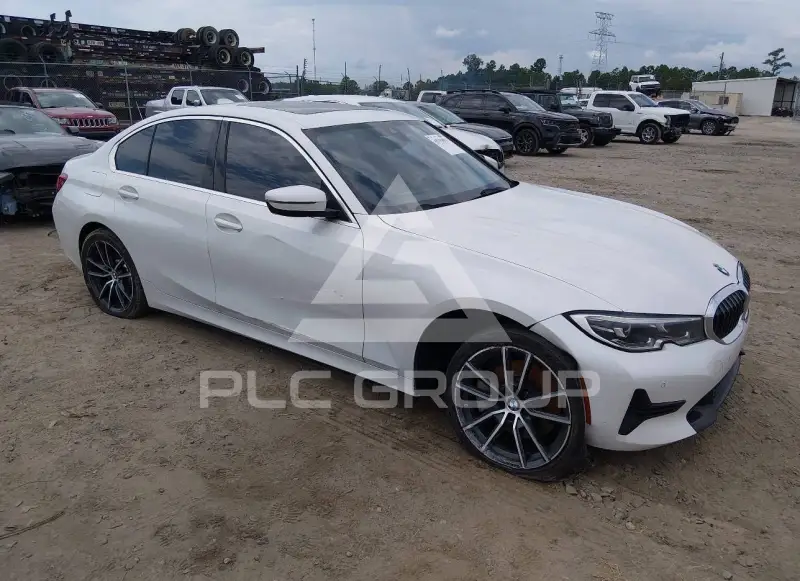 2020 BMW 330 фото