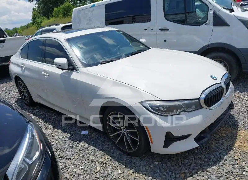 2020 BMW 330 photo