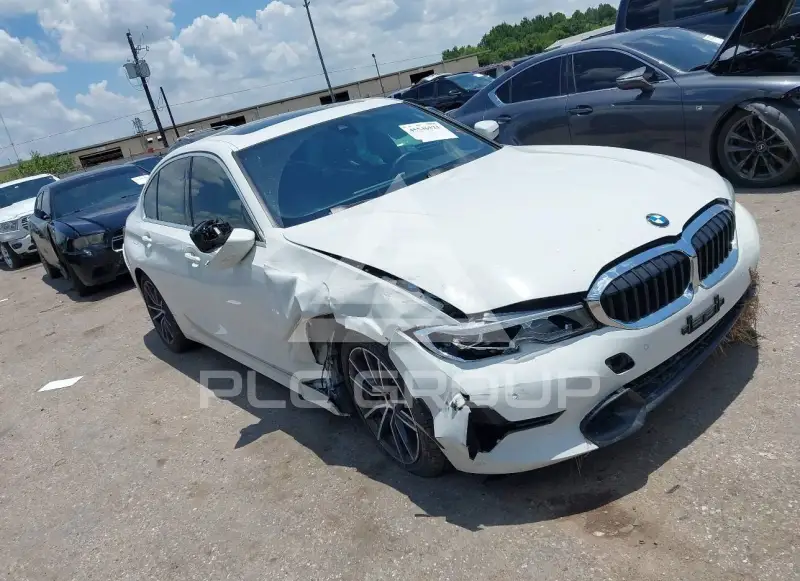 2020 BMW 330 photo