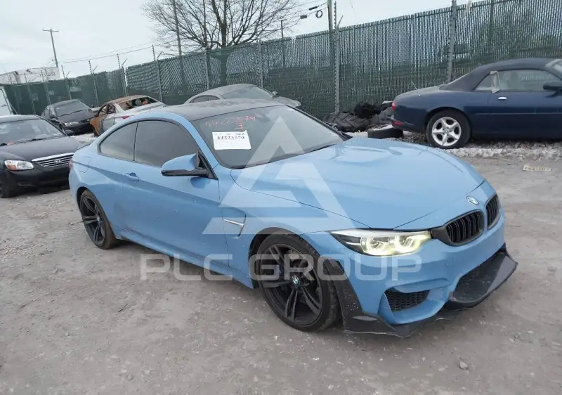 2020 BMW M4 фото