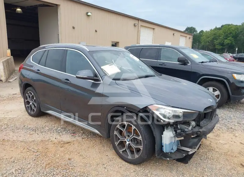 2020 BMW X1 photo
