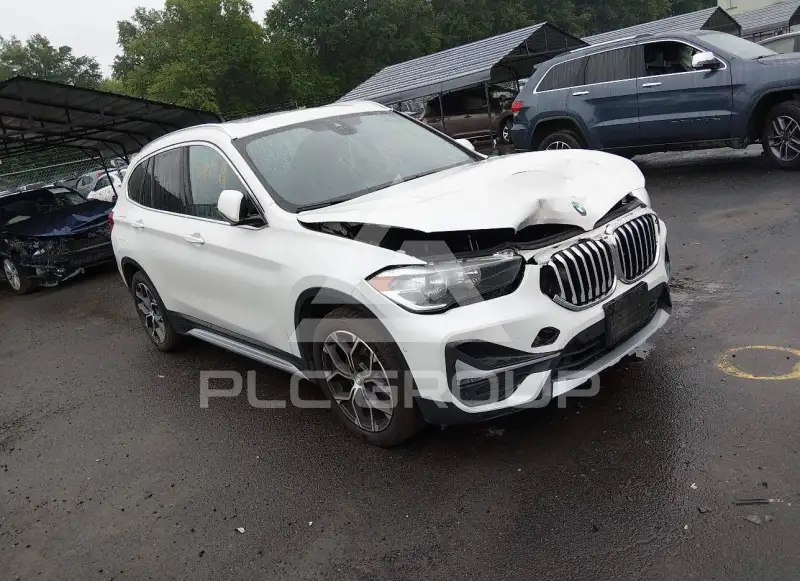 2020 BMW X1 фото