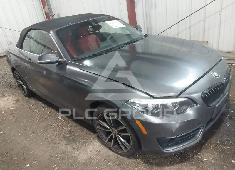 2020 BMW 230 фото