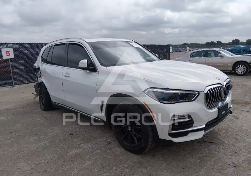 2020 BMW X5 фото