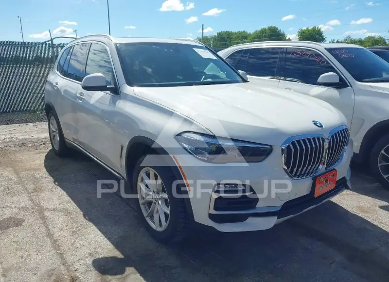 2020 BMW X5 фото