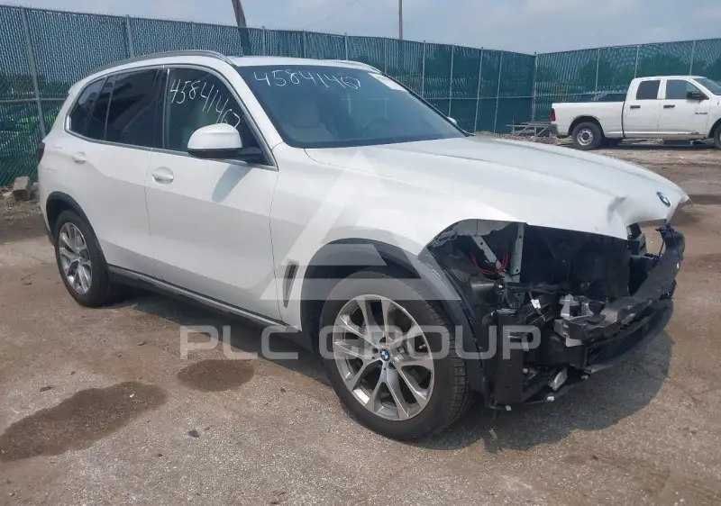 2020 BMW X5 фото