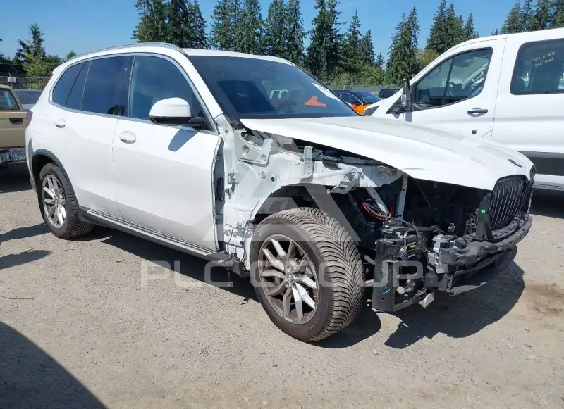 2020 BMW X5 photo