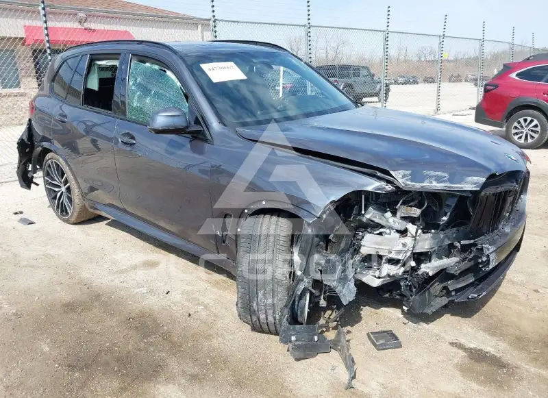 2020 BMW X5 фото