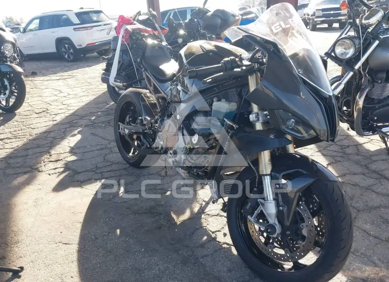 2020 BMW S1000 фото