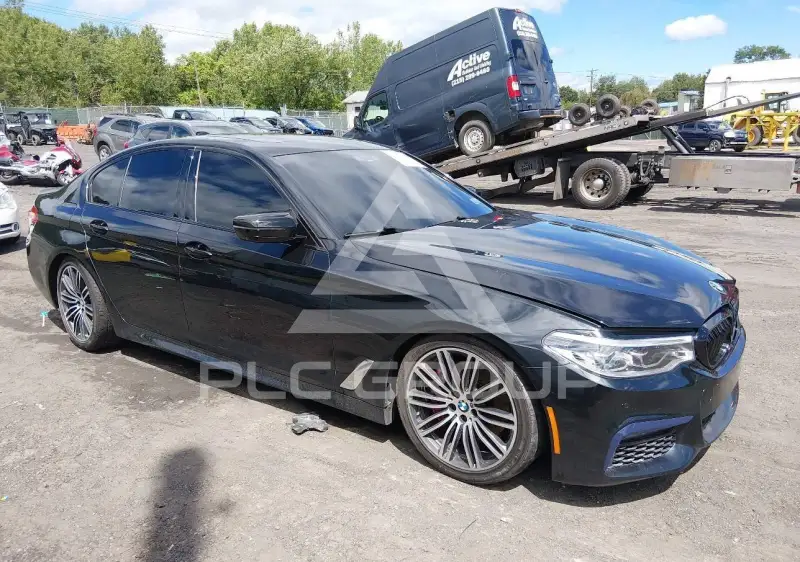 2020 BMW 540 фото