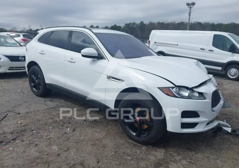 2020 Jaguar F-PACE photo