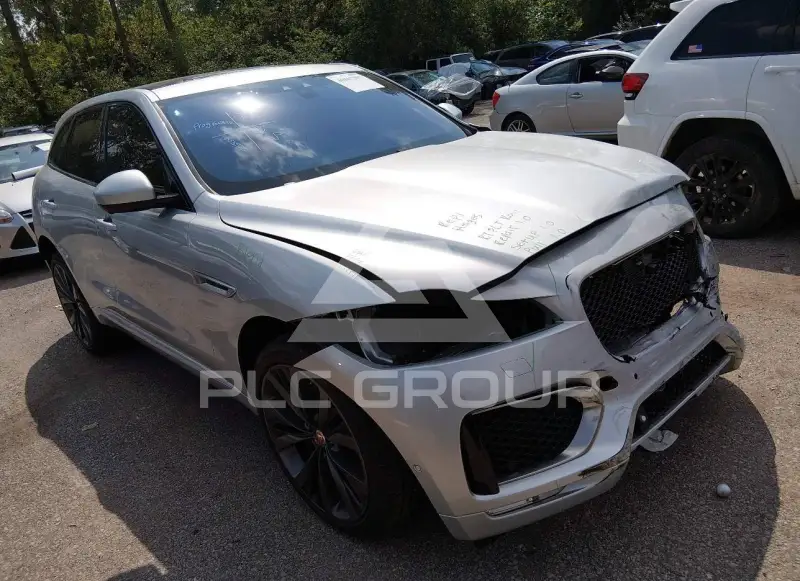 2020 Jaguar F-PACE фото