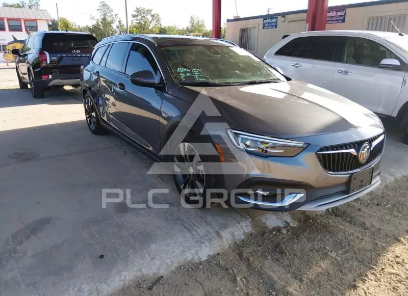 2020 Buick REGAL photo