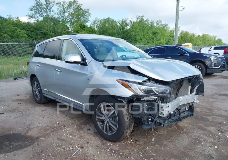 2020 Infinity QX60 photo