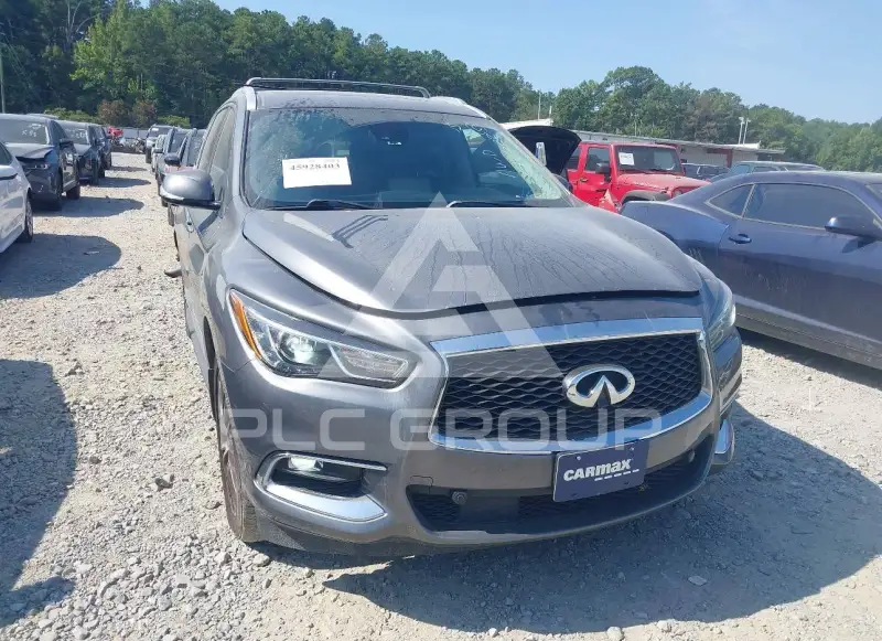 2020 Infinity QX60 photo
