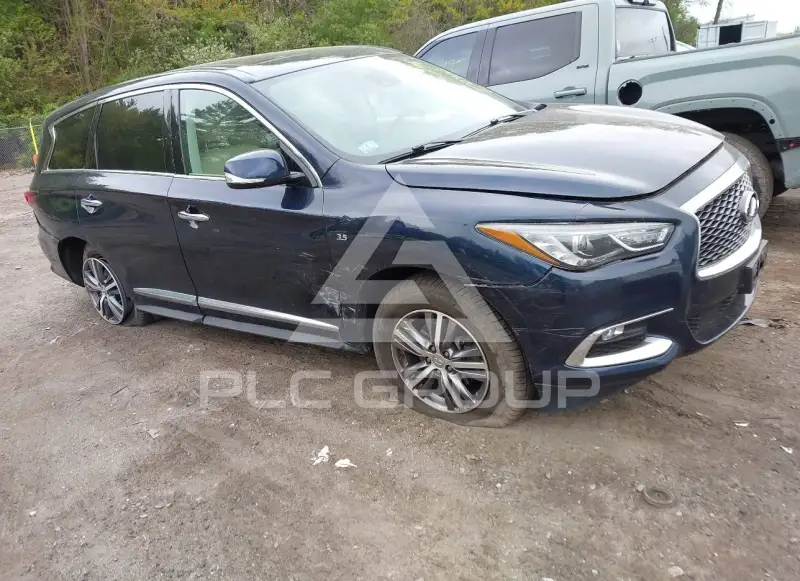 2020 Infinity QX60 photo