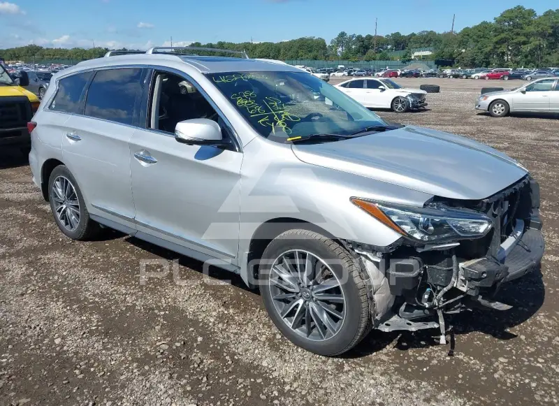 2020 Infinity QX60 photo
