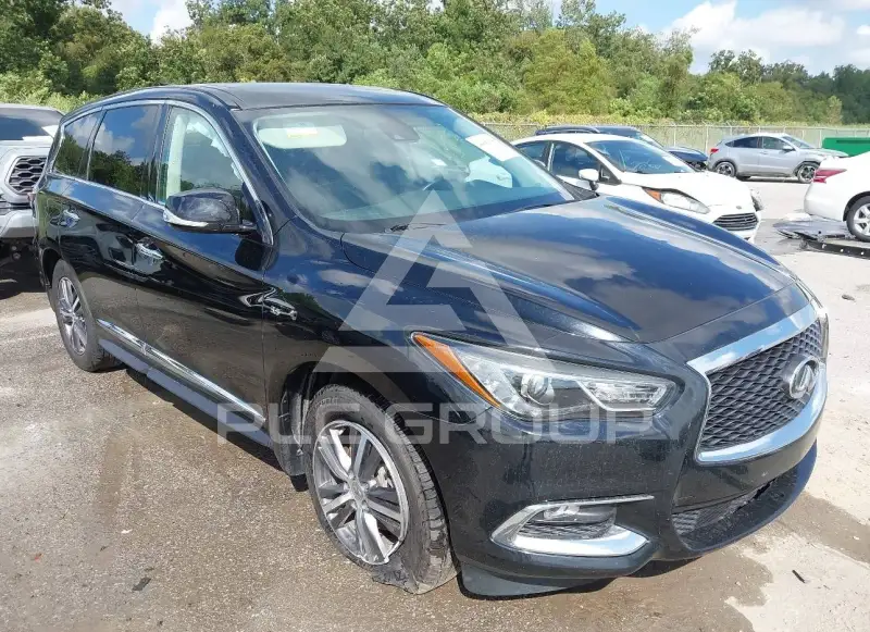 2020 Infinity QX60 photo