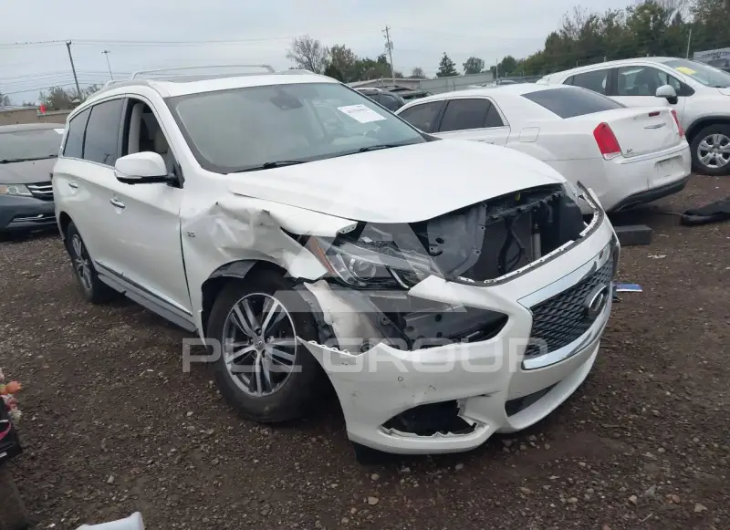 2020 Infinity QX60 photo