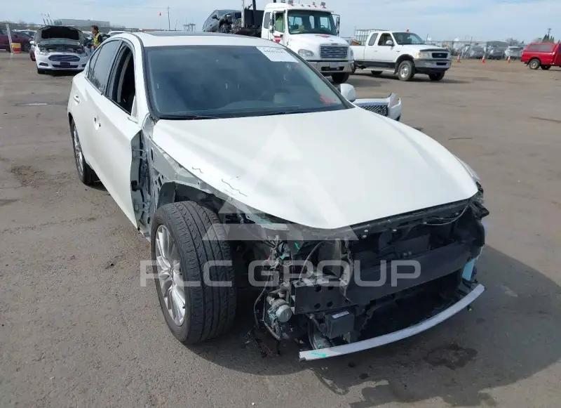 2020 Infinity Q50 фото