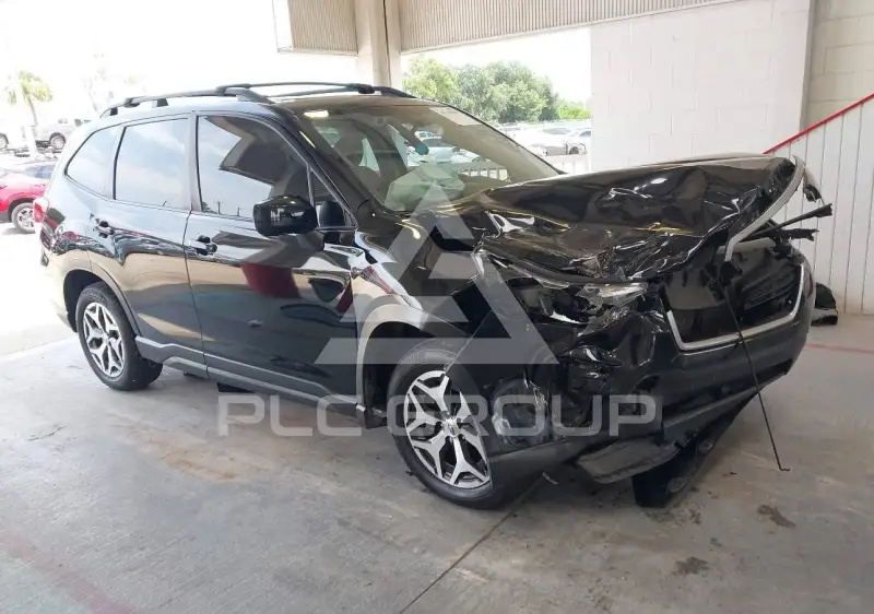2020 Subaru Forester photo