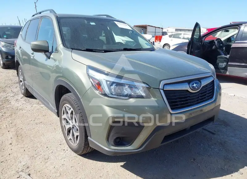 2020 Subaru Forester photo