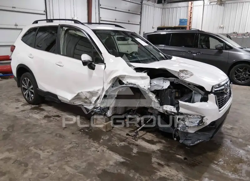 2020 Subaru Forester photo