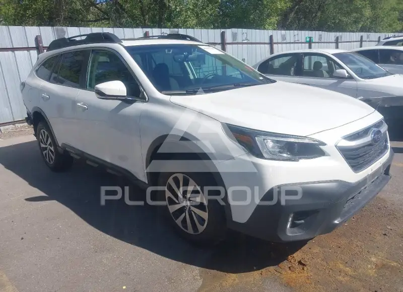 2020 Subaru Outback photo