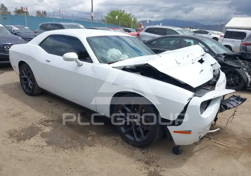 2020 Dodge CHALLENGER photo