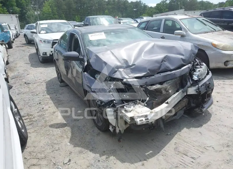 2020 Honda CIVIC фото