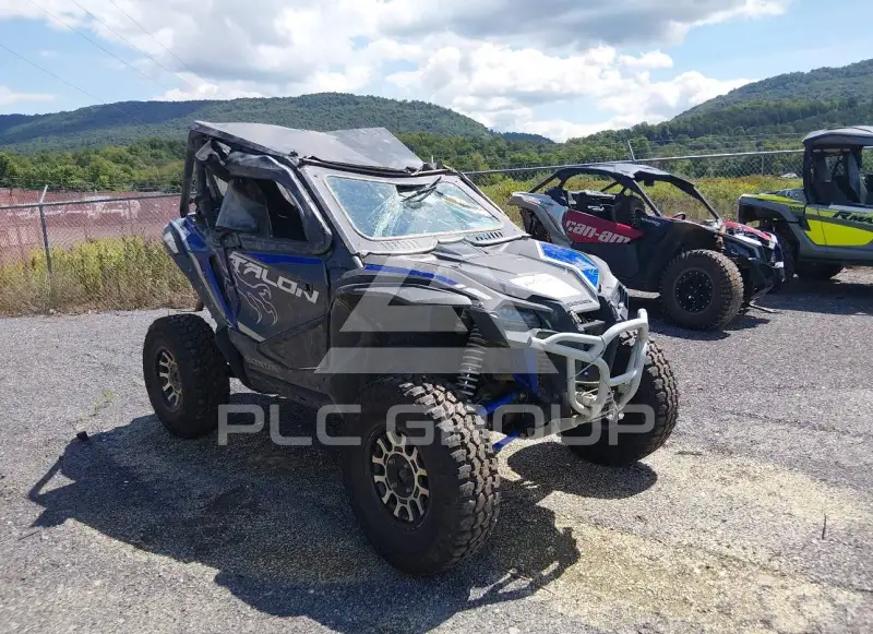 2020 Honda SXS1000 photo