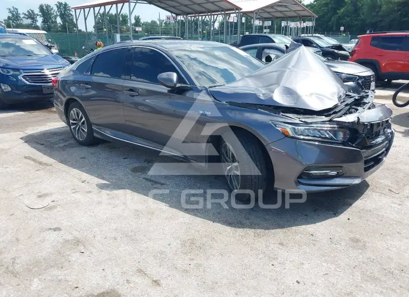 2020 Honda Accord photo