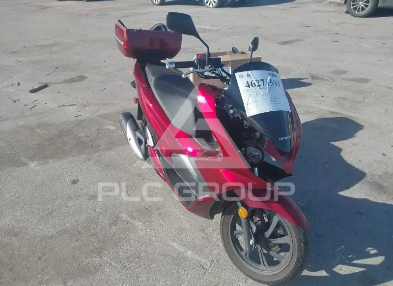 2020 Honda PCX фото